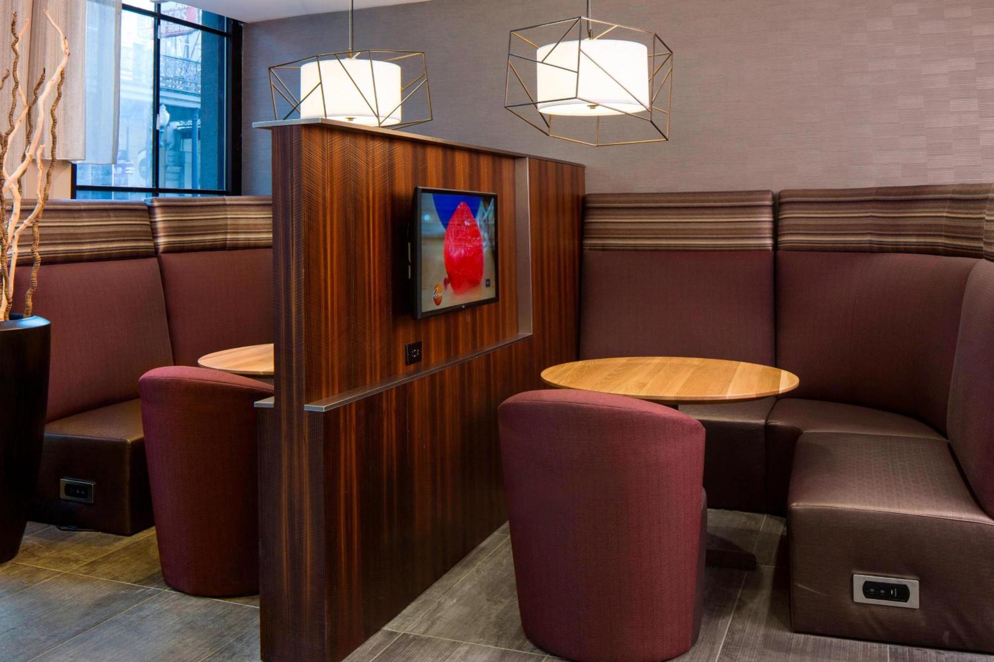 Courtyard By Marriott New Orleans Downtown Near The French Quarter Otel Dış mekan fotoğraf