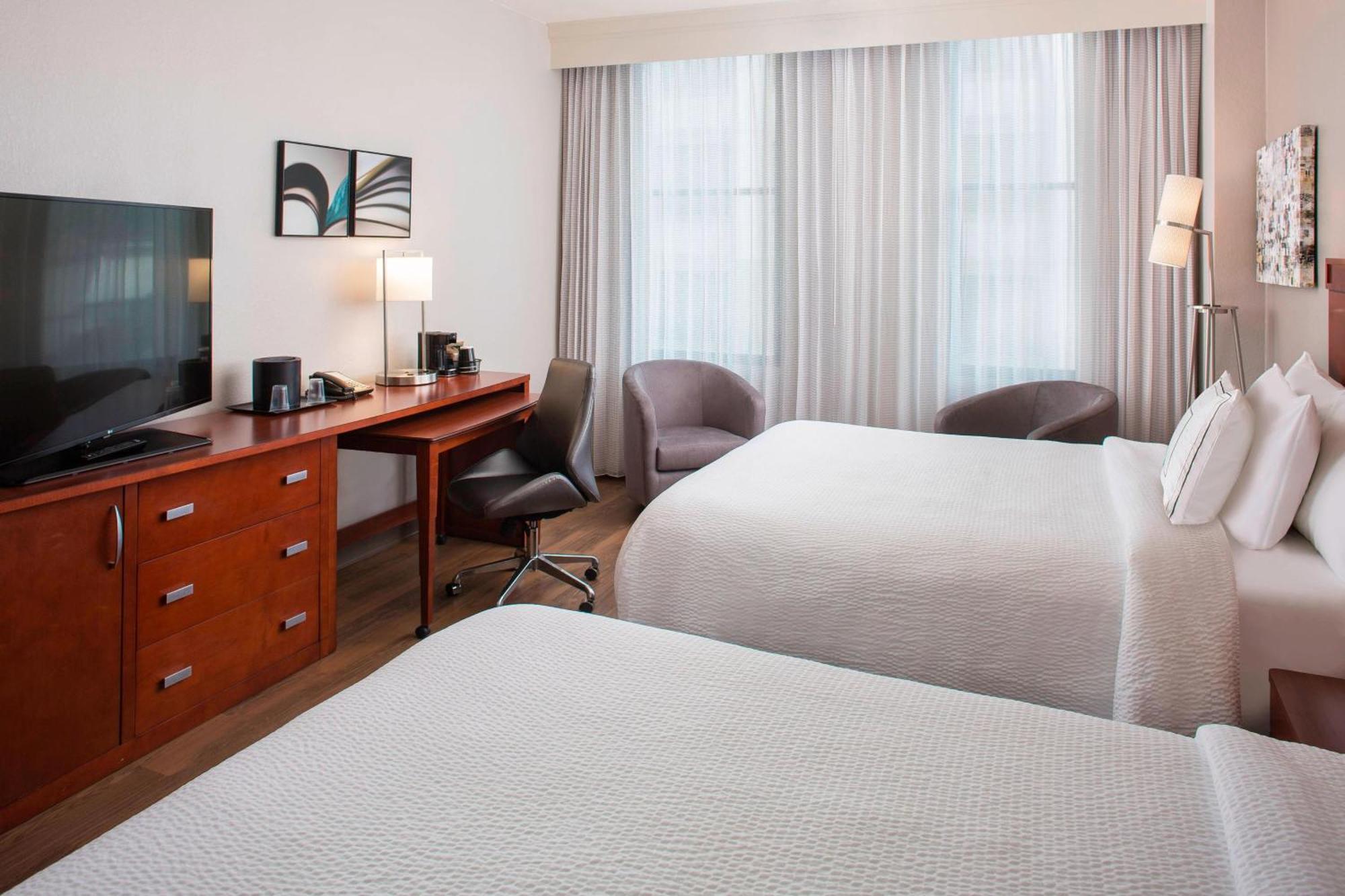 Courtyard By Marriott New Orleans Downtown Near The French Quarter Otel Dış mekan fotoğraf